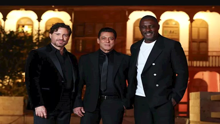 نجوم العالم في حفل توزيع جوائز جولدن جلوب بمهرجان البحر الأحمر السينما