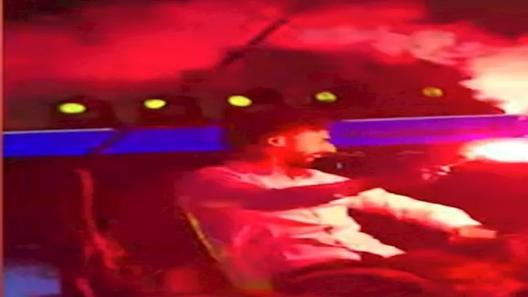 10 صور من احتفال أحمد عبد القادر لاعب الأهلي بحنته