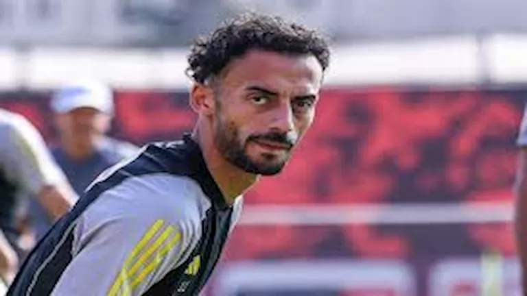 أحمد عبد القادر لاعب الأهلي يحتفل بزفافه (صورة)