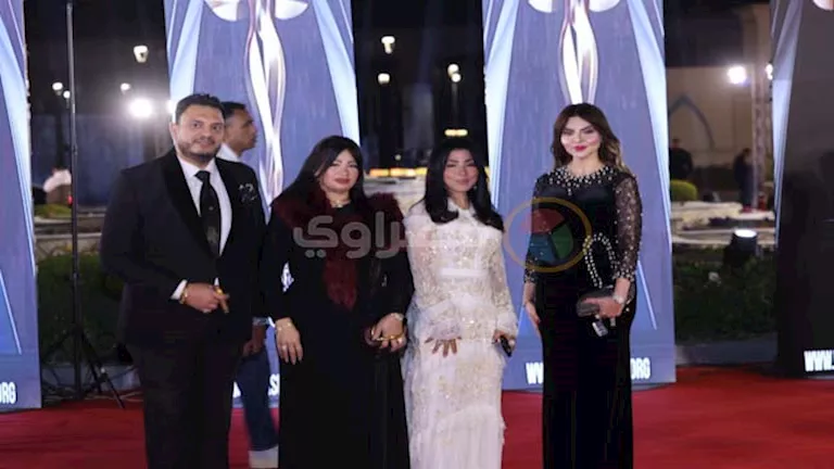 20 صورة لنجوم الفن بحفل توزيع جوائز وشوشة