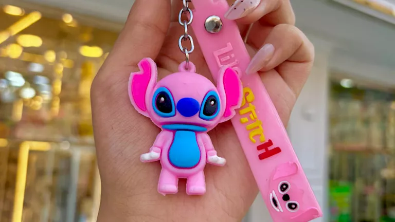 “الميدالية سر جذب ما تريد”.. خبيرة طاقة تكشف السبب