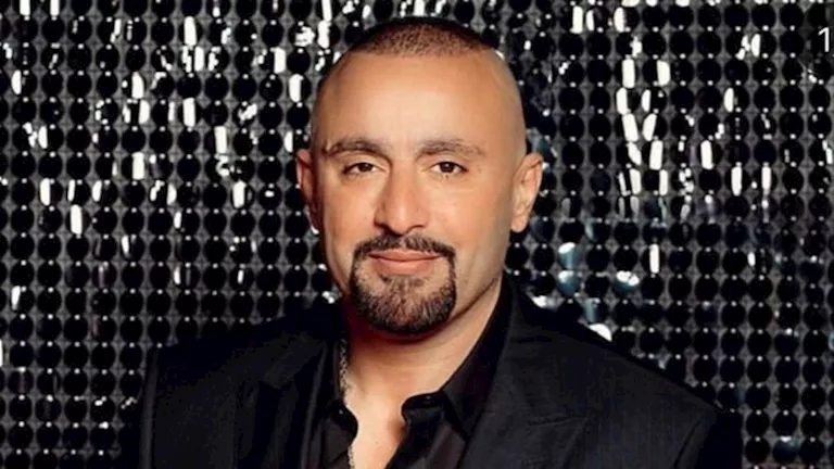 أحمد السقا: “سليمان عيد عاش في بيتي.. ومقدرتش أنزل أدفنه”