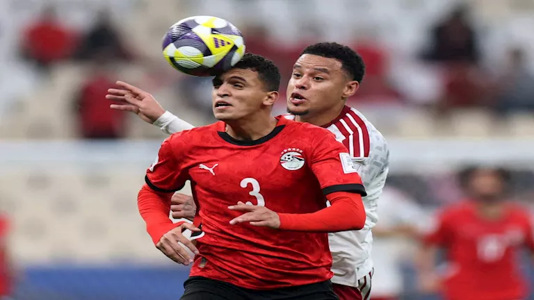 كيف تفاعل رواد مواقع التواصل الاجتماعي مع تعادل منتخب مصر والإمارات؟ (