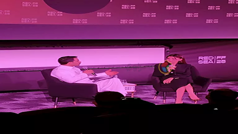 مي عمر: تعرضت لكثير من الانتقادات ببدايتي والجمهور كان في ضهري