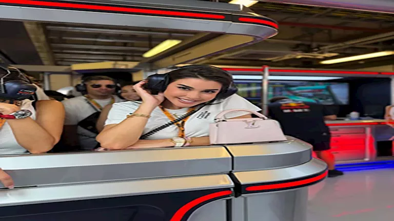 “بلوك كاجول”.. هكذا نسقت ياسمين صبري إطلالتها؟