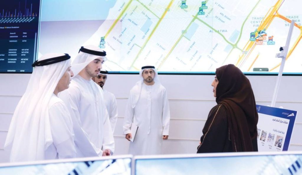 محمد بن راشد بن محمد يطلع على الخطة الاستراتيجية لـ«طرق دبي»