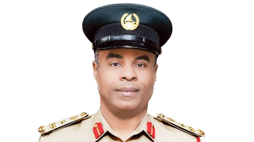 شرطة دبي تشدد على الالتزام بالقيادة الآمنة