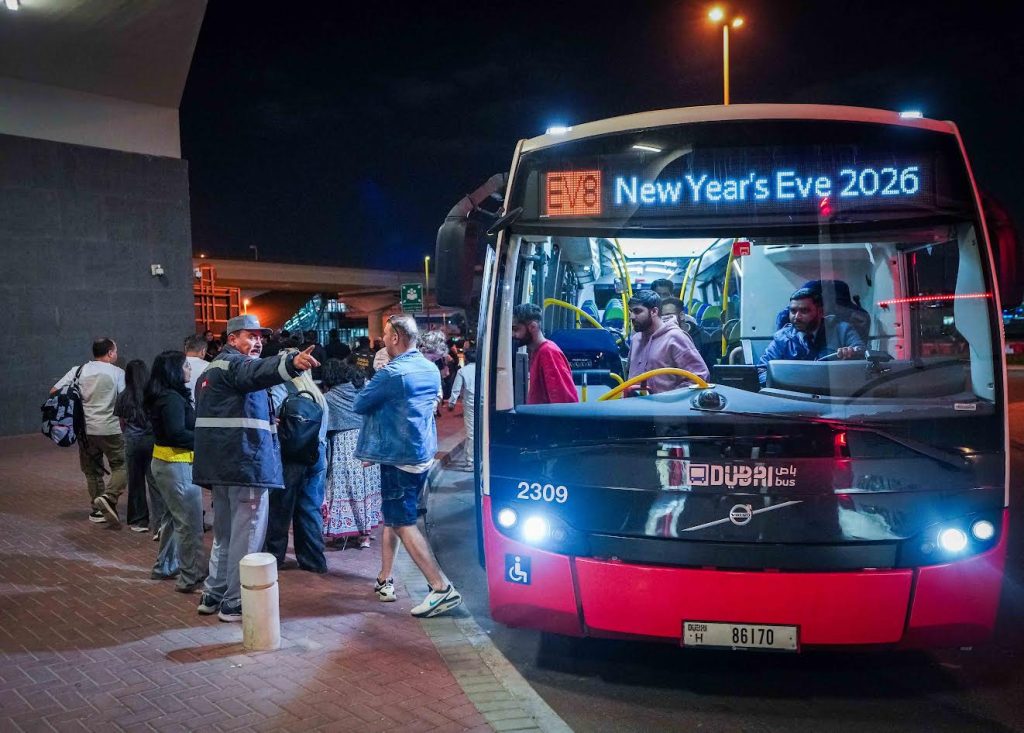 أكثر من 2,8 مليون راكب استخدموا المواصلات العامة في ليلة رأس السنة 2026
