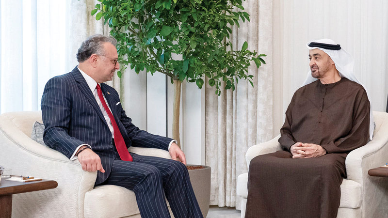 رئيس الدولة يستقبل مستشار الرئيس الأميركي للشؤون الإفريقية والعربية