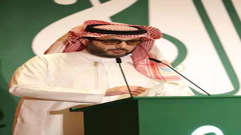 “يا حبيبتي يا مصر”.. رسالة من تركي آل الشيخ والجمهور يُعلق