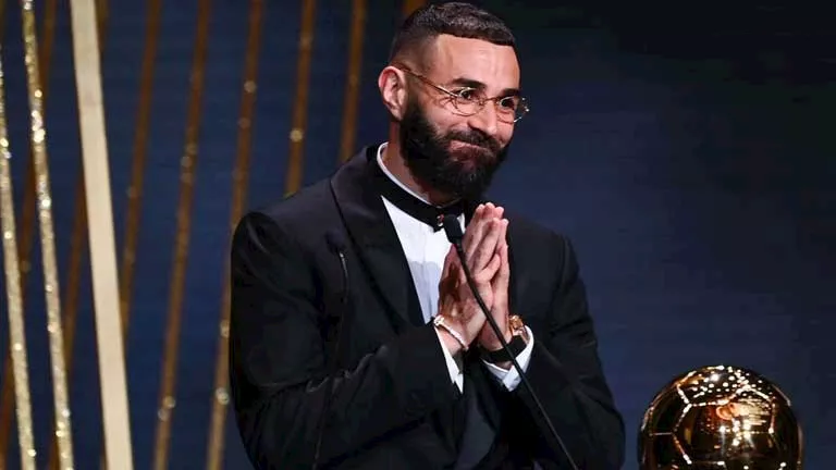 تجاوزت النصف مليار دولار.. كم تبلغ ثروة كريم بنزيما؟