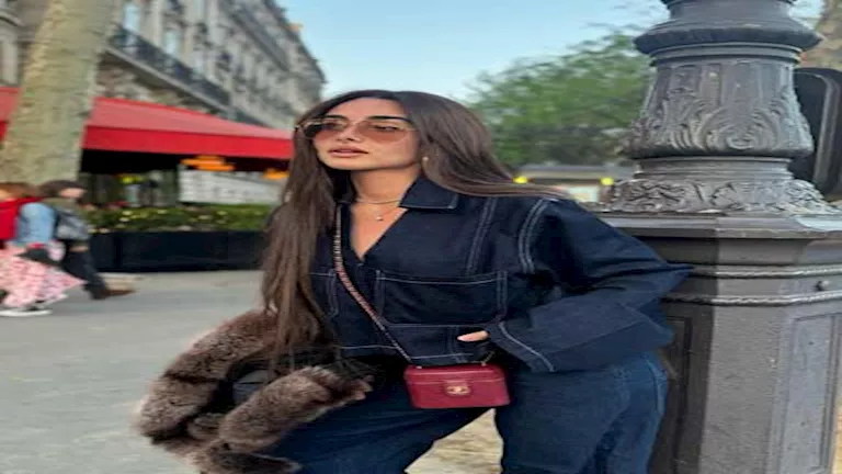 “بالجينز الأزرق”.. هنا الزاهد تتألق في جلسة تصوير جديدة