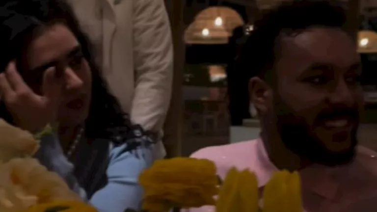 بعد أنباء إرتباطه.. صورة متداولة لـ ويجز مع فتاة