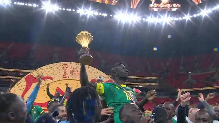 هل يسحب اللقب؟.. مصير منتخب السنغال بعد أزمة نهائي أمم أفريقيا