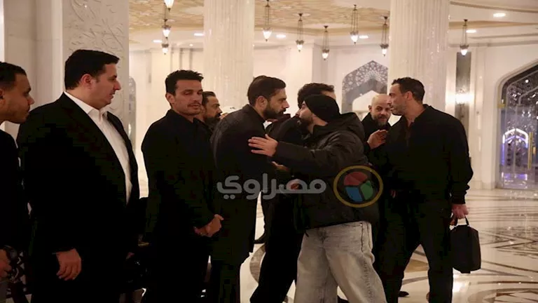 20 صورة لنجوم الفن في عزاء والد الموزع الموسيقي أحمد إبراهيم