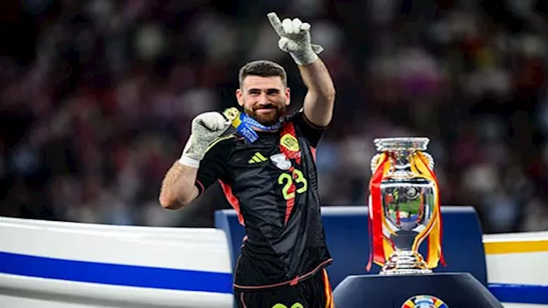 أفضل 13 حارس مرمى في العالم