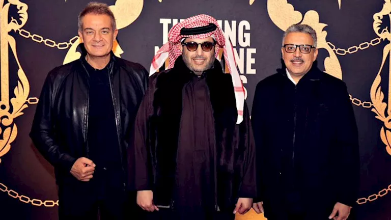 المنتج حمادة إسماعيل ينشر صورة مع تركي آل الشيخ ويعلق: “حفل أسطوري ولي