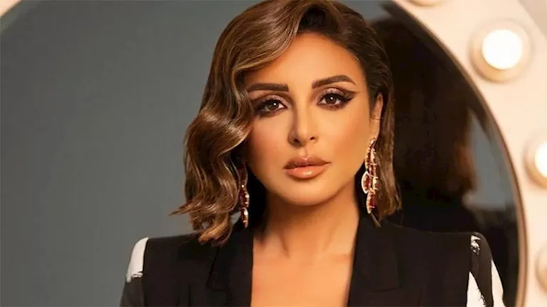 طرح أغنية أنغام “الحب حالة” على إذاعة “نجوم إف إم”