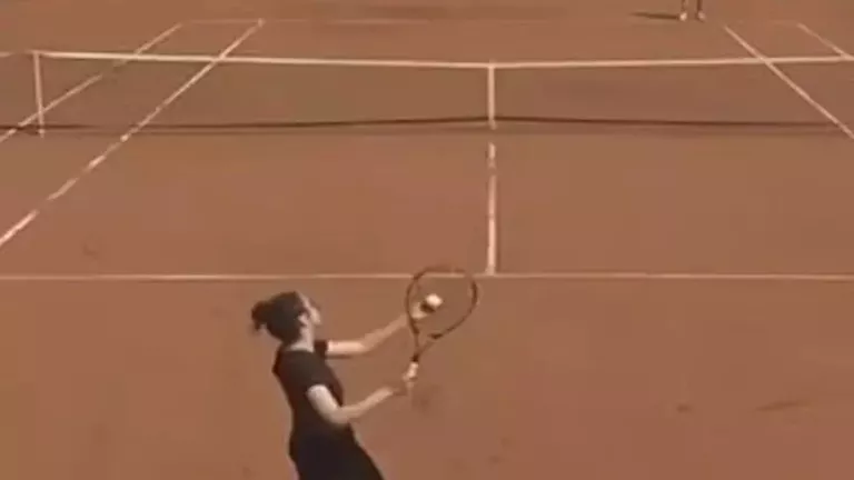 15 صورة للاعبة التنس هاجر عبدالقادر في بطولة نيروبي