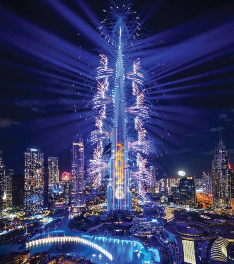 دبي تبهر العالم بعروض استثنائية في 40 موقعاً