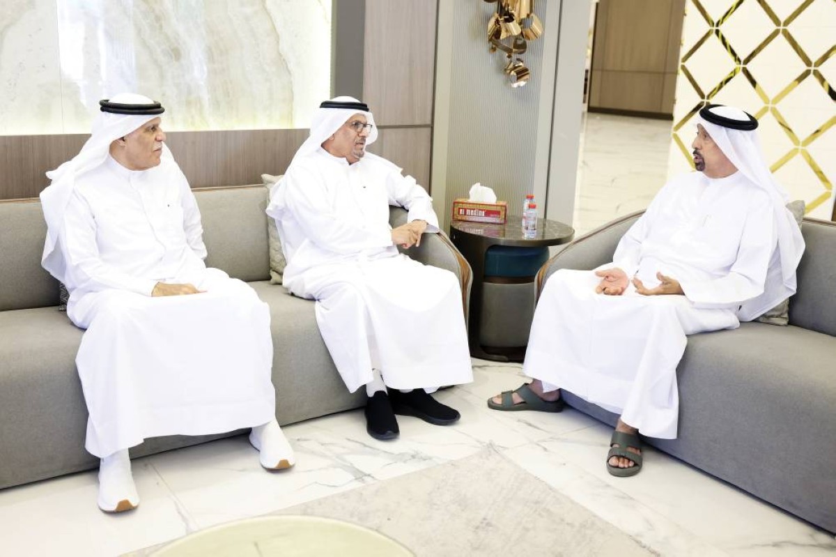 حمد الشيباني خلال العزاء