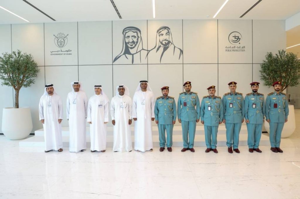 وزارة الداخلية تطّلع على أفضل الممارسات في نيابة دبي