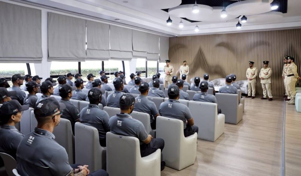 رؤية شرطة دبي الاستثمار في العنصر البشري