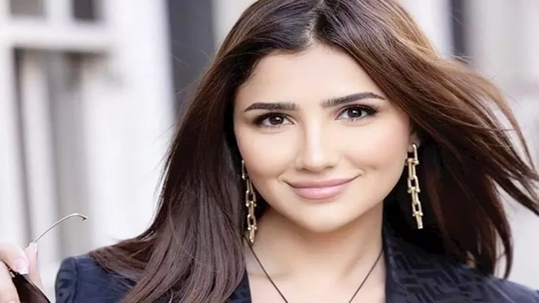 بسبب مسلسل “الست موناليزا”.. مي عمر توجه رسالة غامضة: “اللي اتعمل شغل