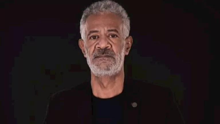 أشرف زكي يوضح حقيقة التحقيق مع محمود السراج بعد أزمة المنشورات المسيئة