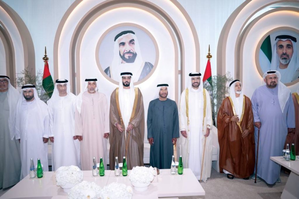 نائب حاكم أم القيوين وسرور بن محمد والشيوخ يحضرون زفاف عبد العزيز بن فيصل القاسمي