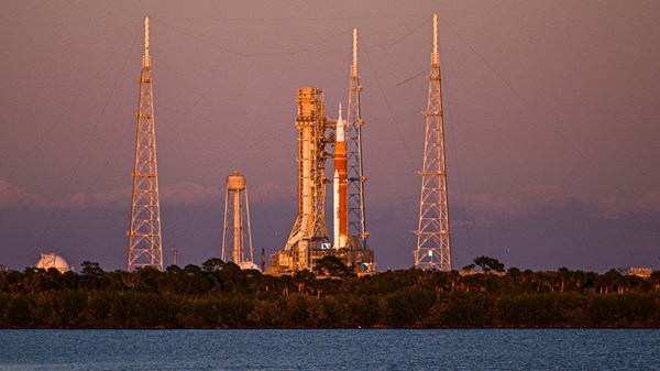 ناسا: مشكلات تؤجل إطلاق “أرتيميس 2” إلى القمر