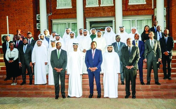 الإمارات وزامبيا تبحثان سبل الارتقاء بالعلاقات التجارية والاستثمارية